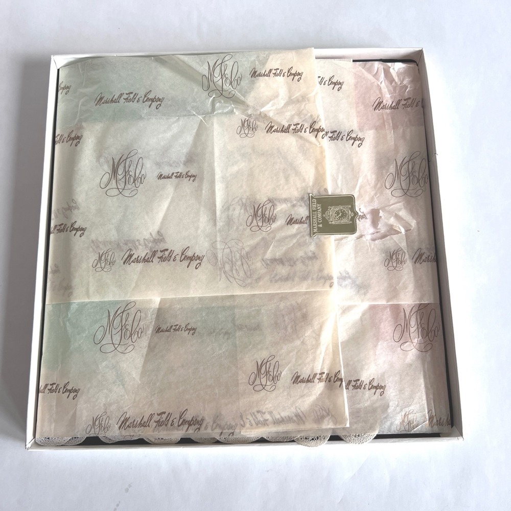 Marshall Field Linen Lace Trim Fingertip Towels Set of 3 Boxed Vintage Pastel - Picture 3 of 7